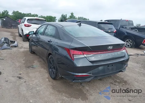 2022 Hyundai Elantra Sel z USA, uszkodzony, nr VIN 5NPLM4AG6NH054434